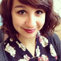 Anna Flores