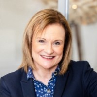 Lynn Stenhouse