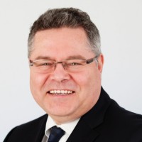 Stefan W.