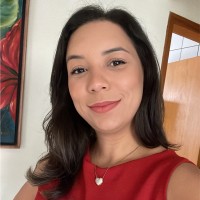 Natália Regina Meneses