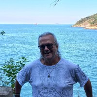 Carlos Prima
