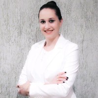Giovana Tomazela Domingues