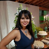 Viviany Azevedo