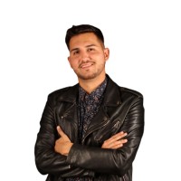 Bastián José Estay Apablaza