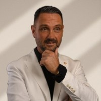 Marcel J.M. Wetzels