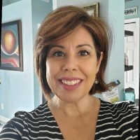 Lydia Santiago
