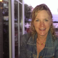 Dianne Henschel