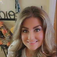 Lorraine McNeal