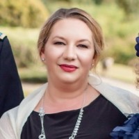 Elizabeth (Liz) Jones