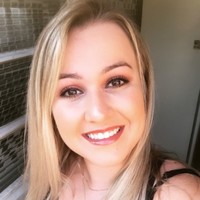 Leticia Baqueta