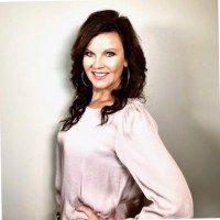 Amy Worden