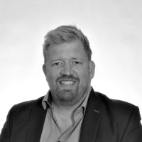 Simon Heil