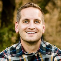 Devin Graves