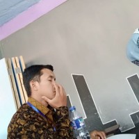 Hikmat Apria