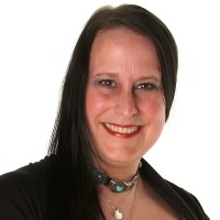 Tracey Arnott