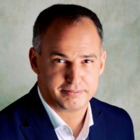 Viktor Szigetvári