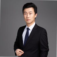 Yiwen Wang