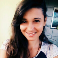 Daniele Santos Santos
