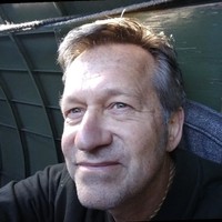 Michael Kennett