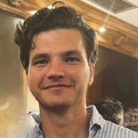 Max Van Tuyll