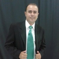 Carlos André