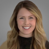 Sarah Holt