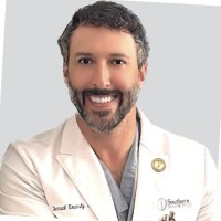 Derrick Umansky Md, Faans, Facs