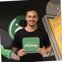 Lucas Alvarenga