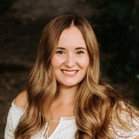 Amanda D'Amore, Mba