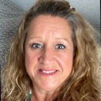 Julie Ellis