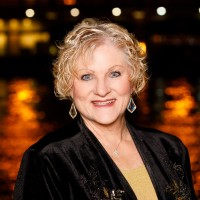 Sandra Jones