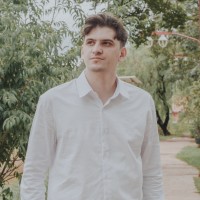 Andre De Lucca Junior