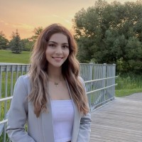 Mahya Alizadeh