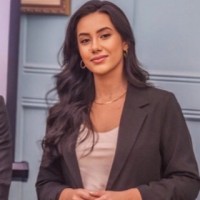Nayara Neves