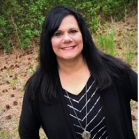 Shellie Lacombe