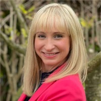 Louise Kinton