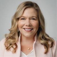 Lisa Farrar