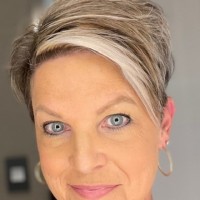 Rhonda Welch