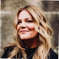 Suzie Gillespie