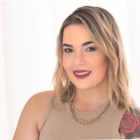 Thays Abreu