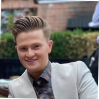 Matthew Cragg