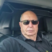Robert (Bob) Waters