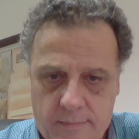 Alejandro León
