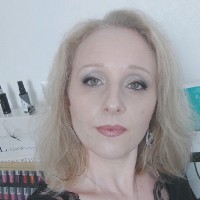 Emmanuelle Pois