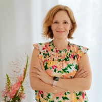 Janine Stein