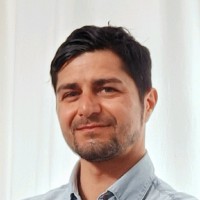 Simone Leo