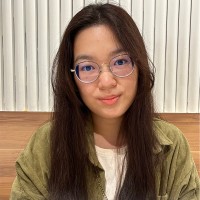 Yen Yee Lee