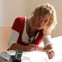 lola domènech oliva