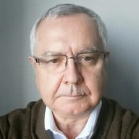 Marek Ostrowski