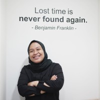 Feni Febriani Hastuti
